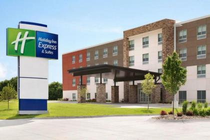 Holiday Inn Express  Suites   Sanford an IHG Hotel